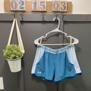 Under Armour Womens Shorts, EUC, Large, pockets, smoke free home